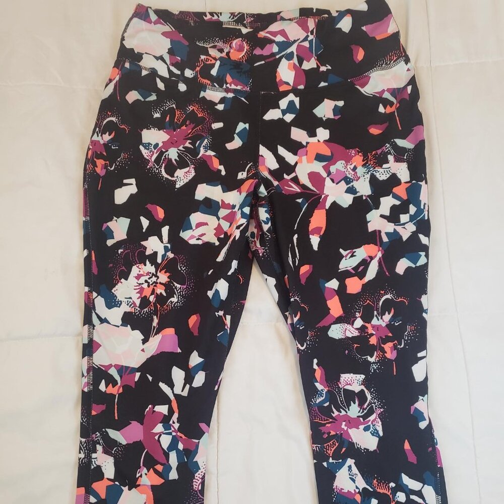 Share Zelos Women's Crop Leggings Size Curvy 1X XL Activewear 3/4 Capri Pants